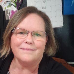 Meet your Posher, Joy